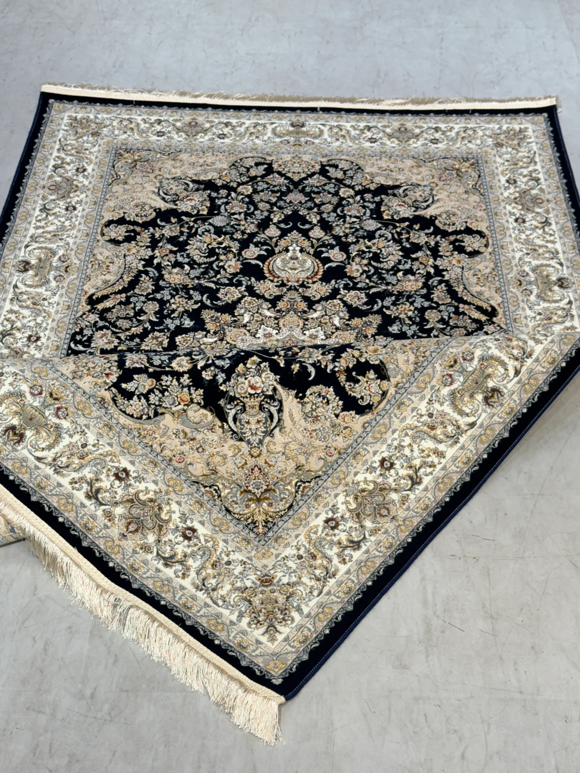 Carpets Carpets for Living room Carpets for bedroom Rugs Carpets for dinning room Carpets for home Floor Carpet