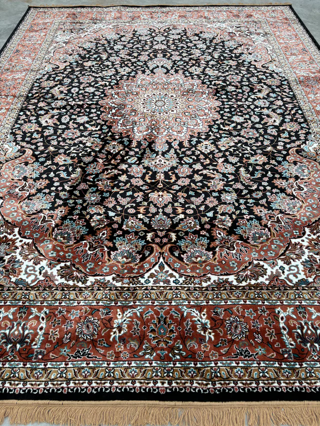 Royal Carpet Silk Carpet Carpets Carpets for Living room Carpets for bedroom Carpets for dinning room Carpets for home Floor Carpet