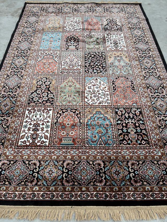 Royal Carpet Silk Carpet Carpets Carpets for Living room Carpets for bedroom Carpets for dinning room Carpets for home Floor Carpet