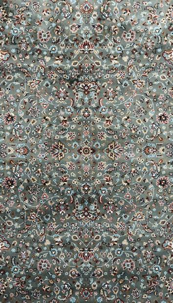 RoyalSilk5. (1) Royal Carpet Silk Carpet Carpets Carpets for Living room Carpets for bedroom Carpets for dinning room Carpets for home Floor Carpet