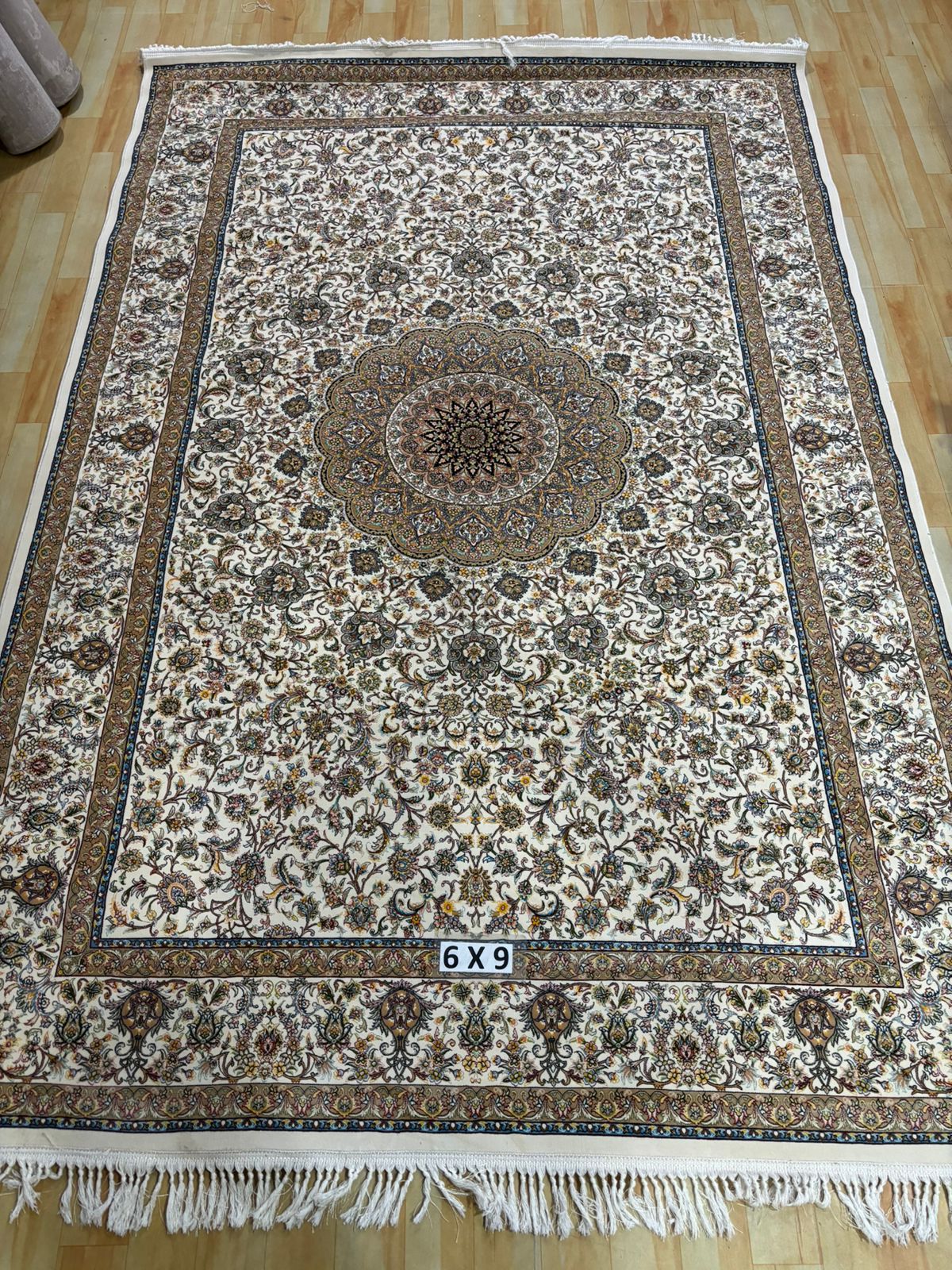 Irani14.3 Carpet Modern Living room Irani Carpet Room
