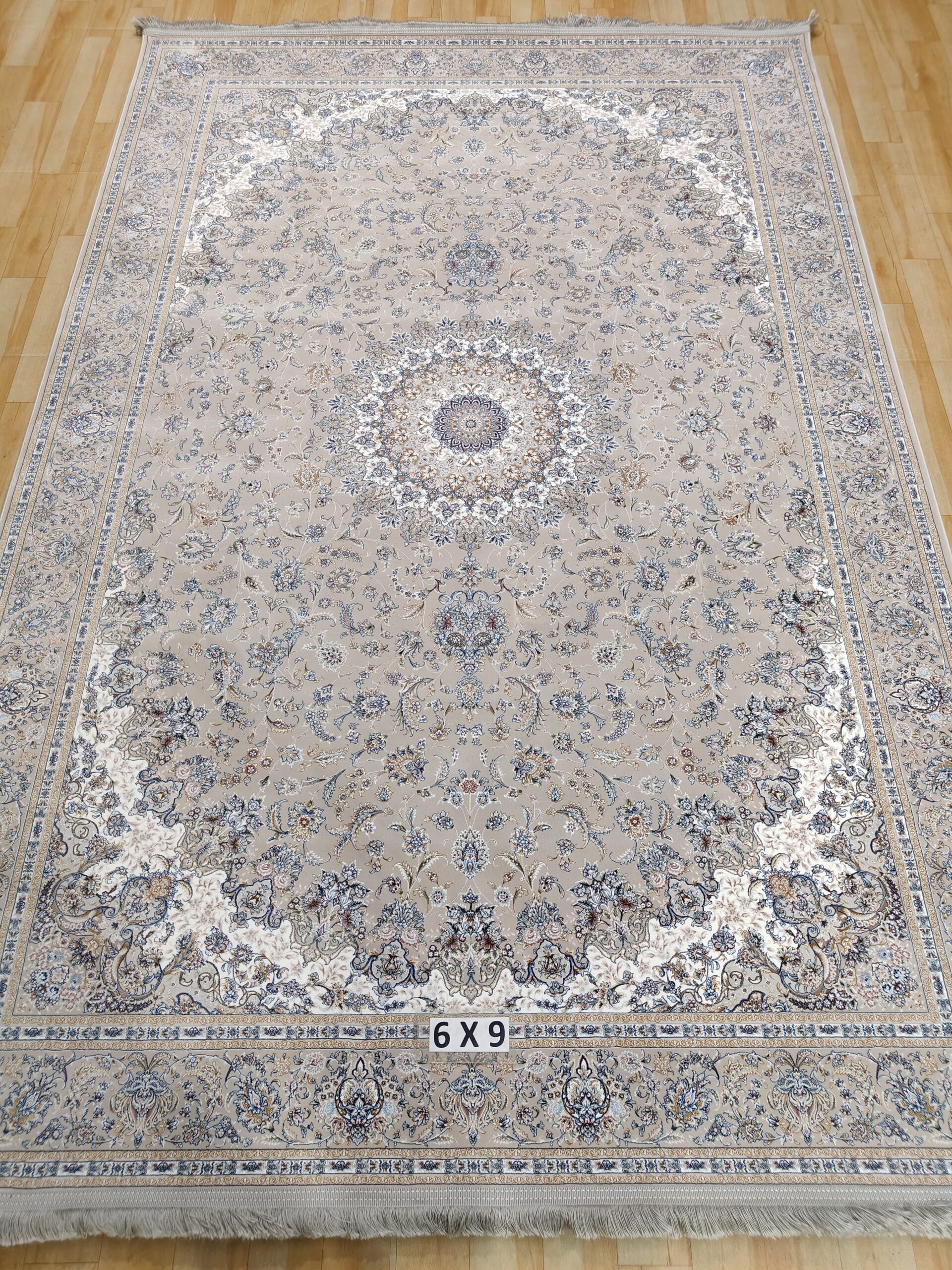 Irani15.3 Carpet Modern Living room Irani Carpet Room